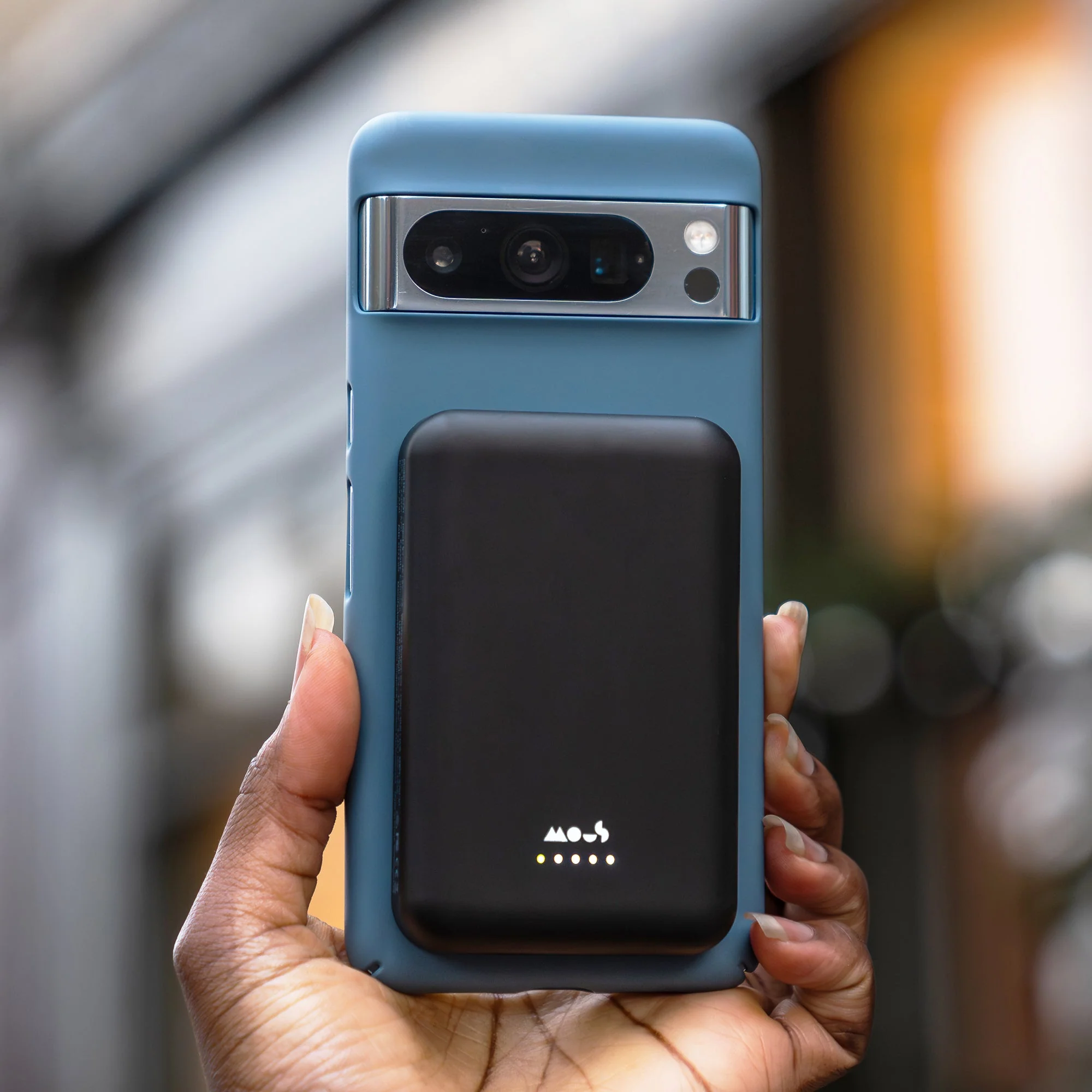 MagSafe® Compatible Wireless Power Bank - Image 6