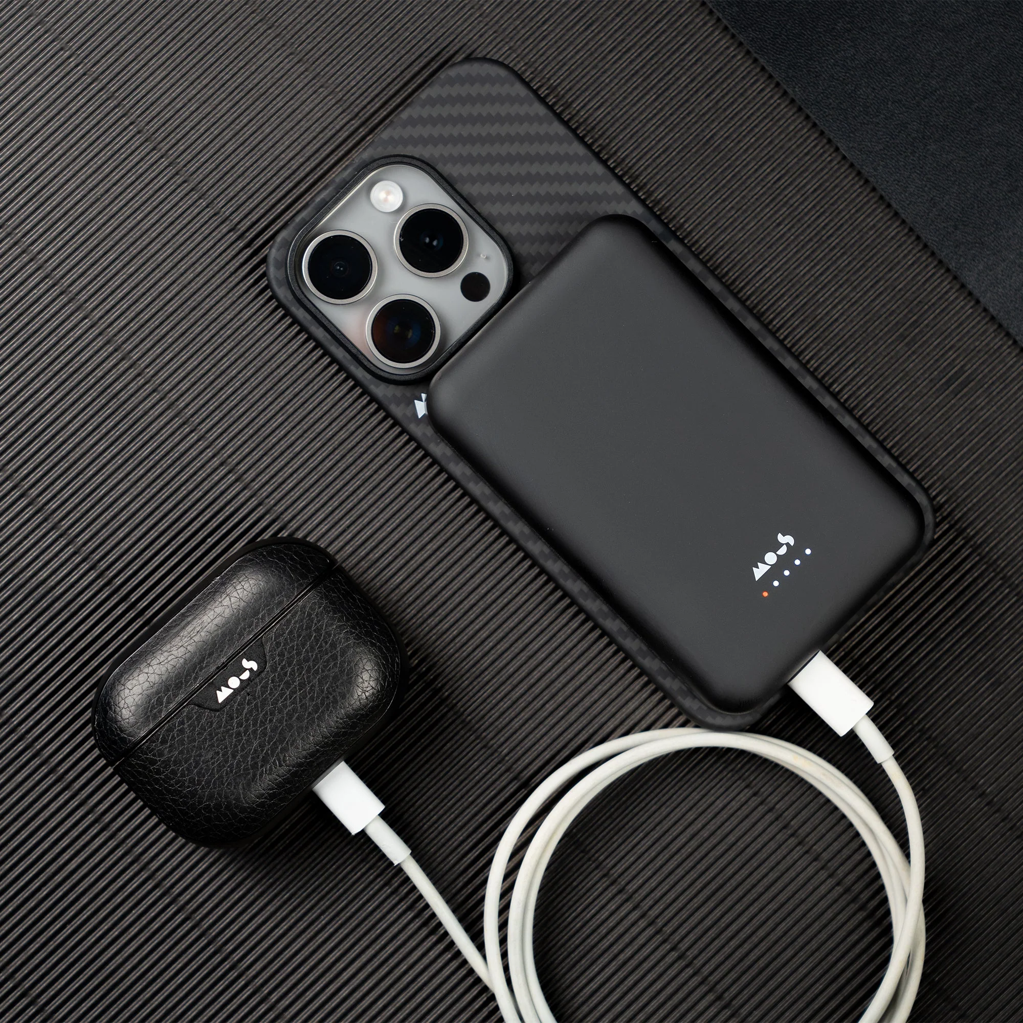 MagSafe® Compatible Wireless Power Bank - Image 8